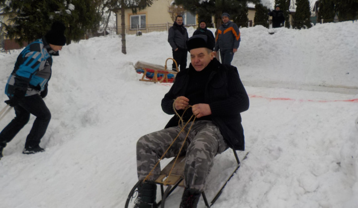 2. fotografia fotogalérie 21.1.2017 - Fašiangová sánkovačka
