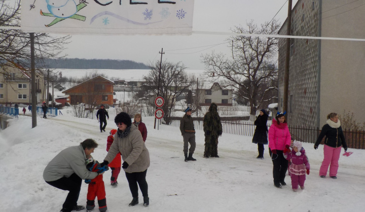 4. fotografia fotogalérie 21.1.2017 - Fašiangová sánkovačka