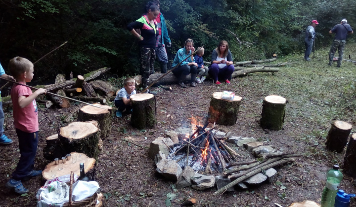 1. fotografia fotogalérie 16.9.2017 Čistenie okolia studničky