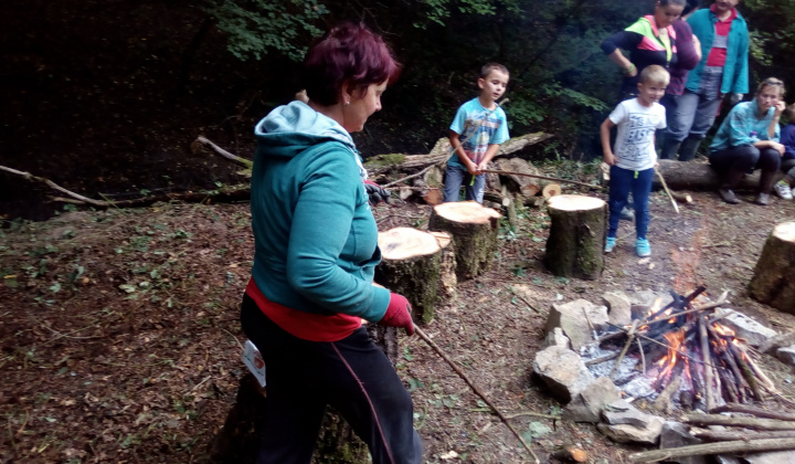 2. fotografia fotogalérie 16.9.2017 Čistenie okolia studničky