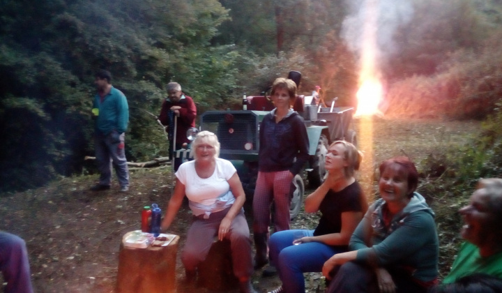 8. fotografia fotogalérie 16.9.2017 Čistenie okolia studničky