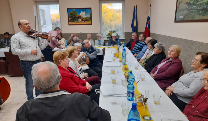 3. fotografia fotogalérie 16.10.2022 - Stretnutie seniorov